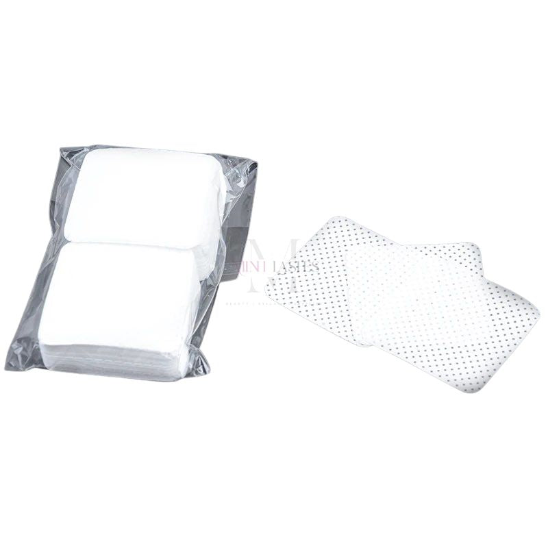 Pack of tweezers cleanser pads used to remove eyelash extension glue from lash tweezers safely and efficiently.