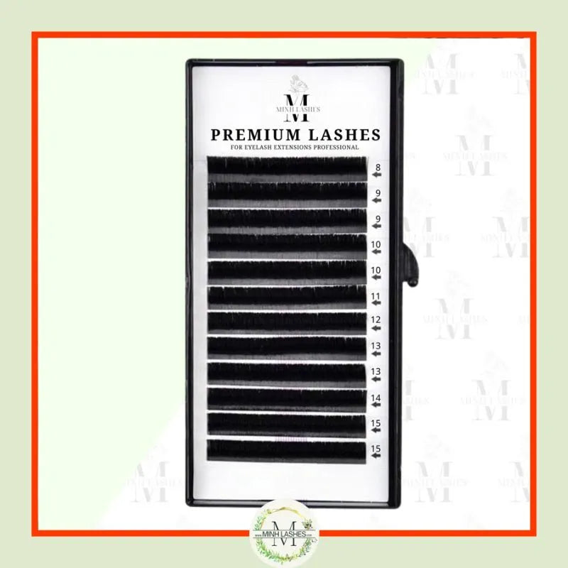 Premium silk lash trays for professional eyelash extensions by Minh Lashes Beauty Supplies
