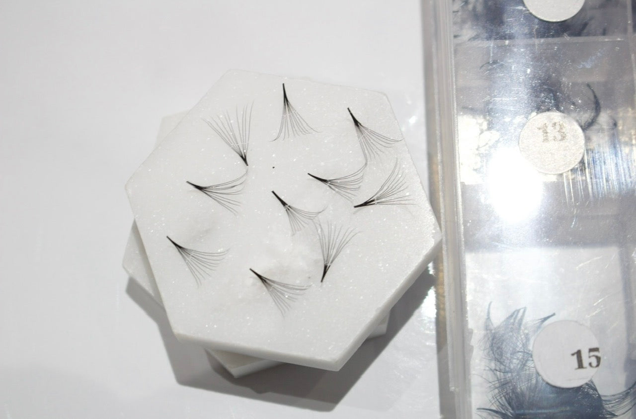 10D Premade Fans-0.07-MIXED BOX (800 FANS ) (9mm-16mm)