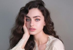 How to help eyelashes grow long fast without cost