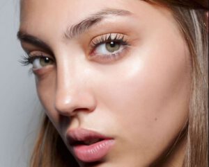 How to take care of curled and long eyelashes with simple tips