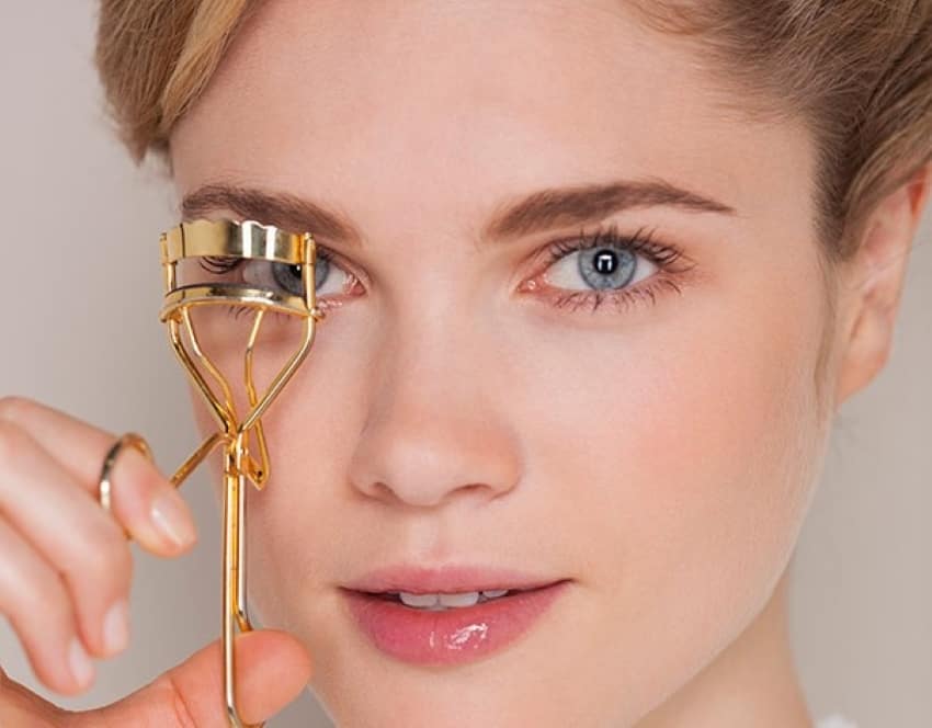 How to take care of your eyelashes to have the most durable and effective curvature!